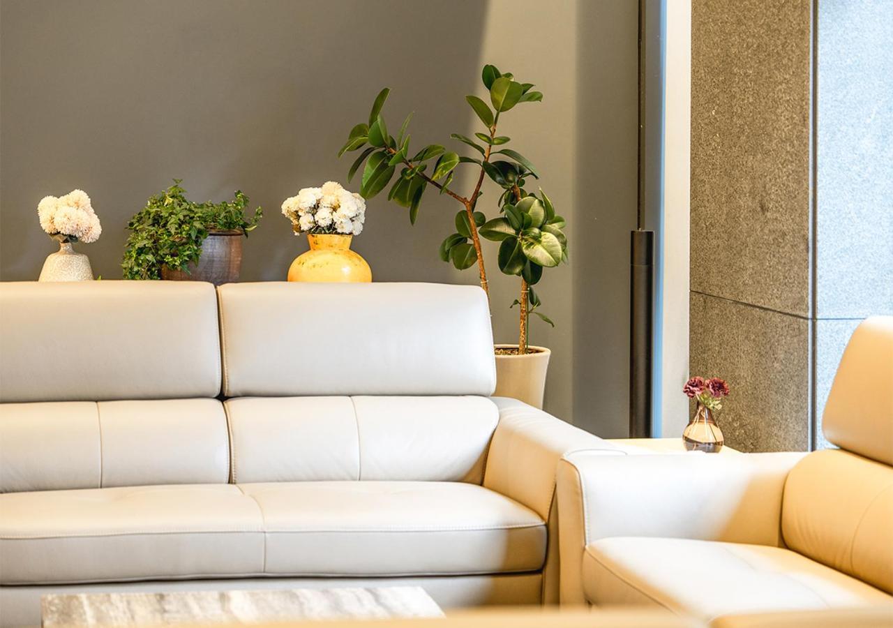 Grand City Hotel Changwon Zewnętrze zdjęcie
