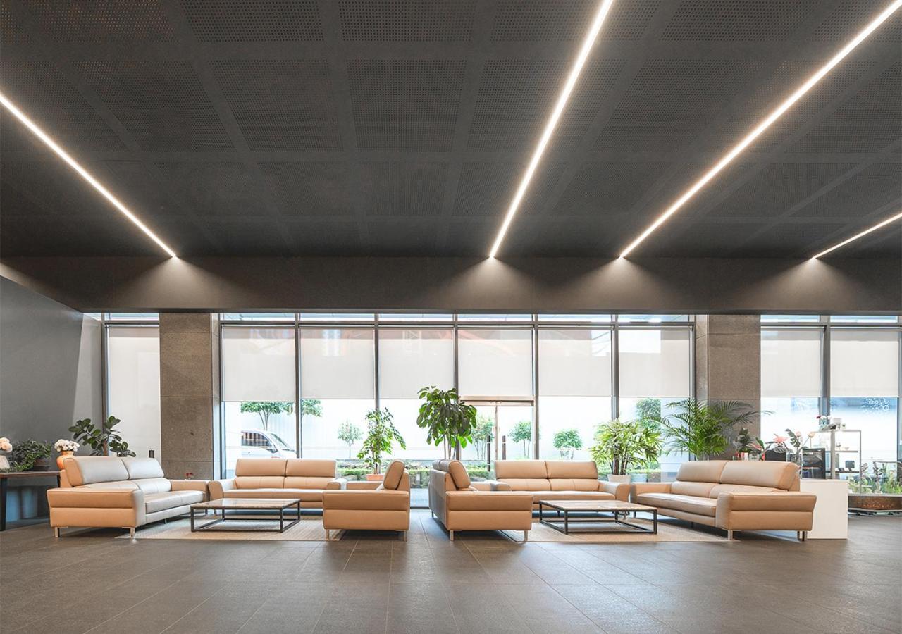 Grand City Hotel Changwon Zewnętrze zdjęcie