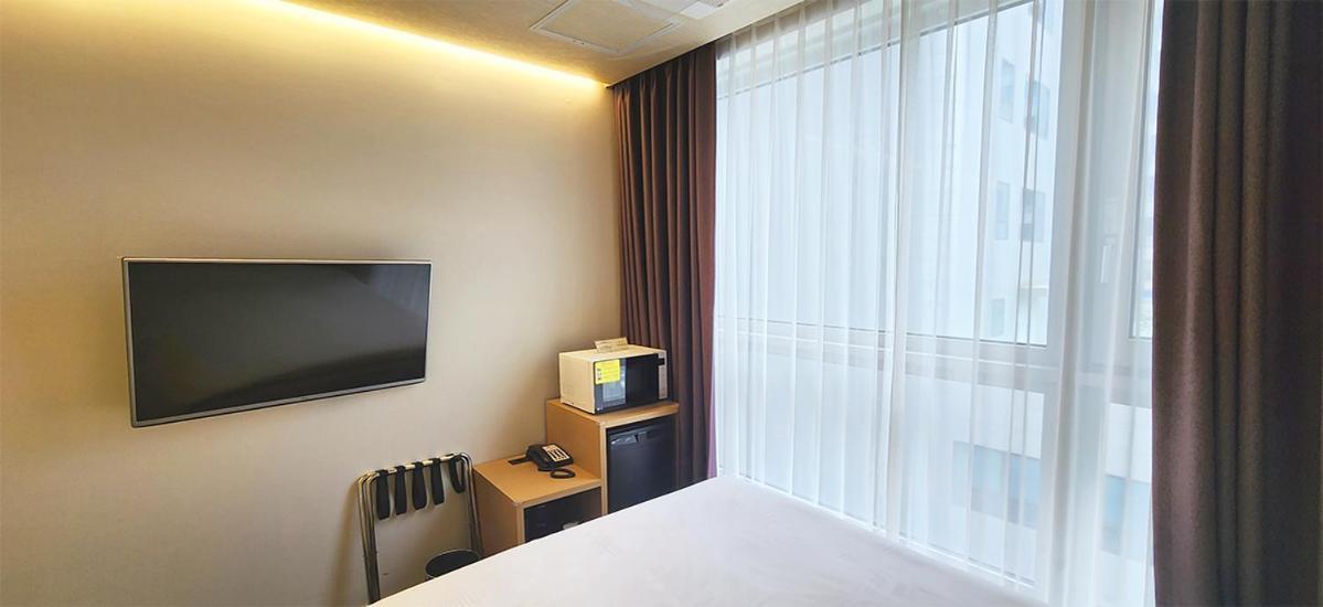 Grand City Hotel Changwon Zewnętrze zdjęcie