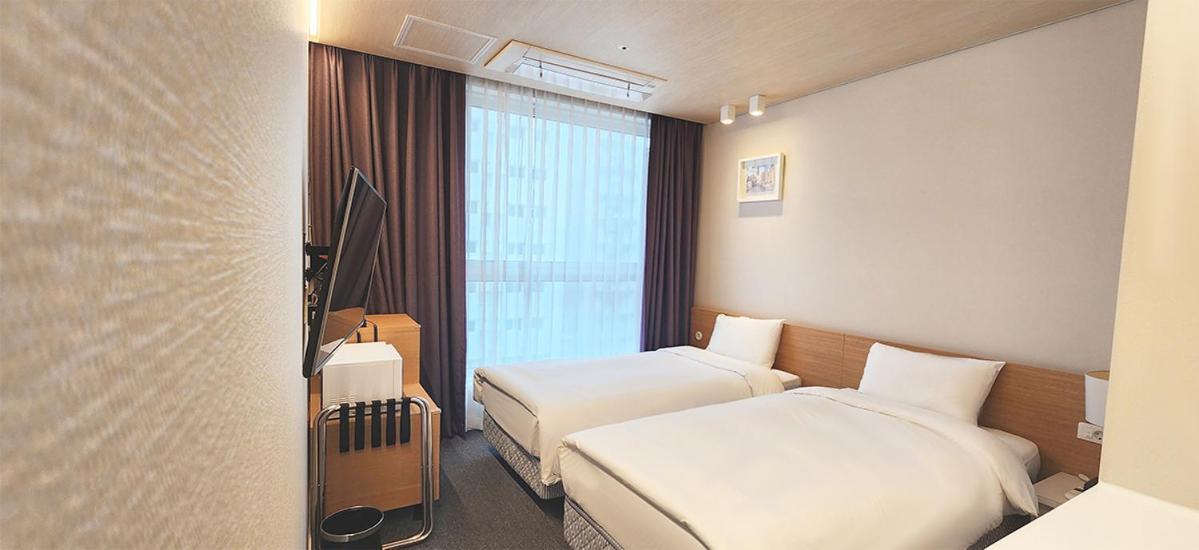 Grand City Hotel Changwon Zewnętrze zdjęcie