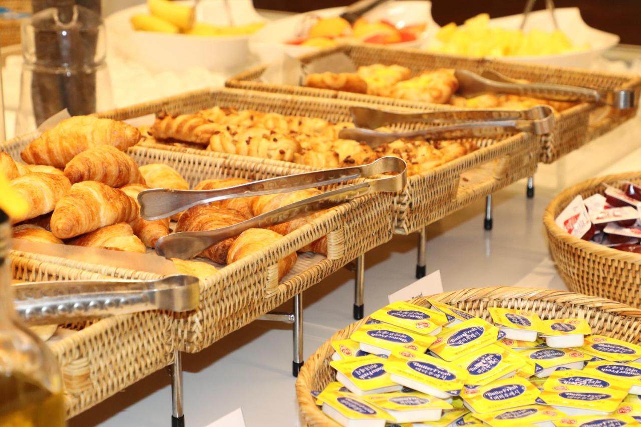 Grand City Hotel Changwon Zewnętrze zdjęcie